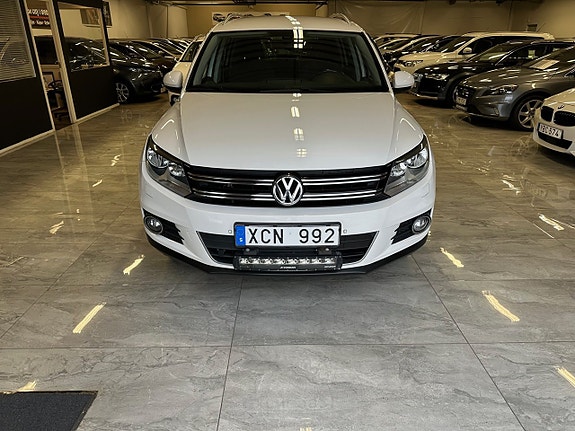 Volkswagen Tiguan 12 of 21