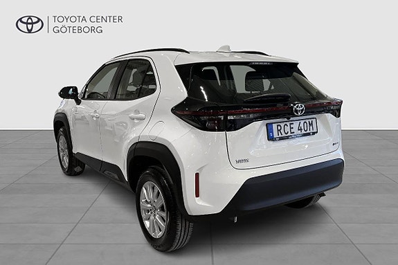 Toyota Yaris Cross 3 of 5