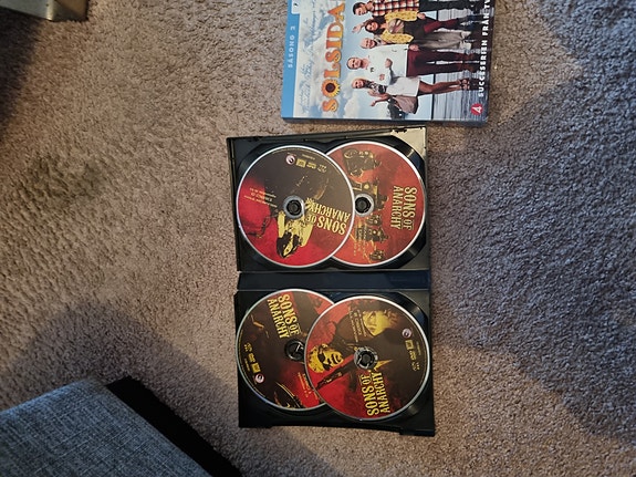 Product image 2 of 2