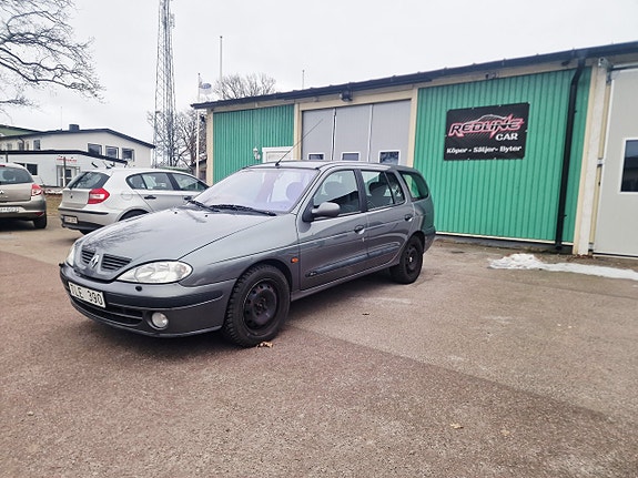 Renault Megane I 8 of 16