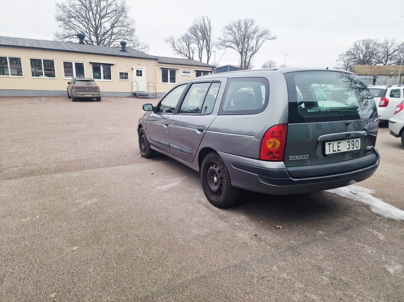 Renault Megane I 6 of 16