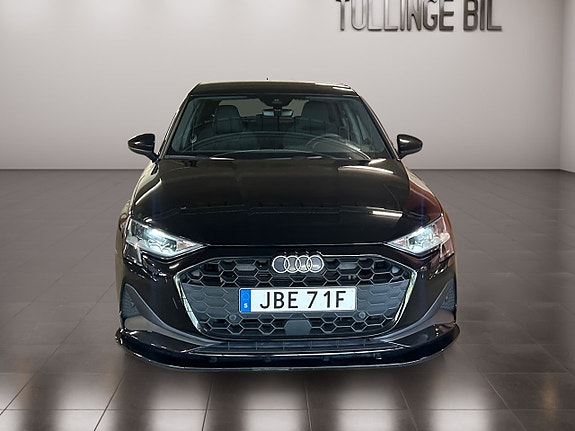 Audi A3 8 of 24