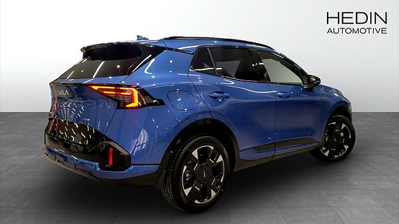 Kia Sportage 2 of 5