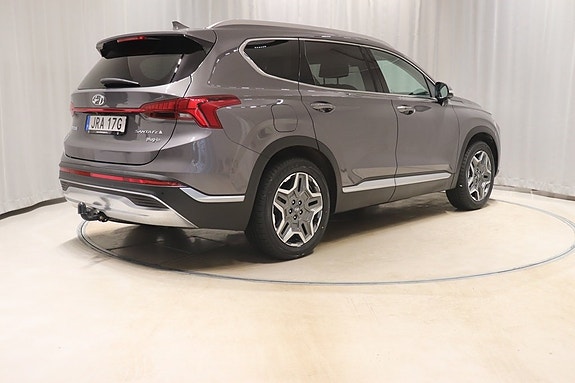 Hyundai Santa Fe 4 of 15
