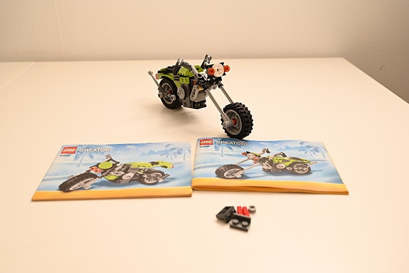 LEGO Creator 31018 Highway Cruiser med 2 instruktioner