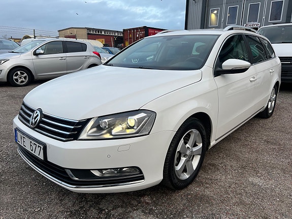 Volkswagen Passat 3 of 5