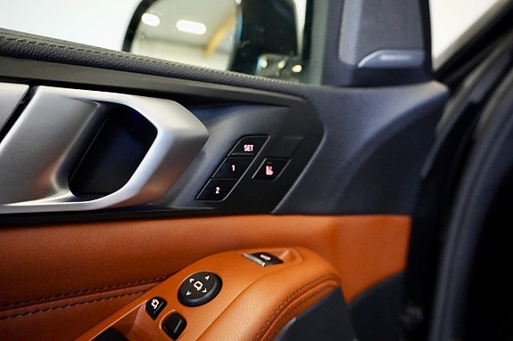 BMW X5 21 of 23