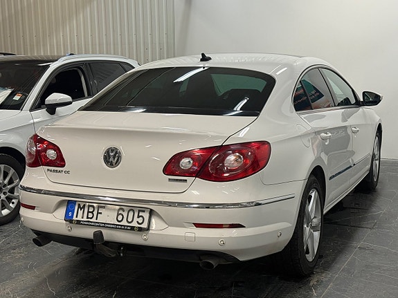 Volkswagen Passat CC 6 of 26