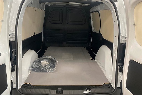 Mercedes-Benz eCitan 9 of 9