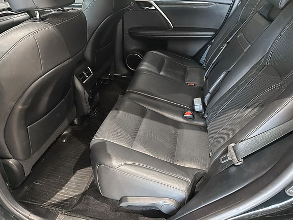 Lexus RX450h 7 of 10