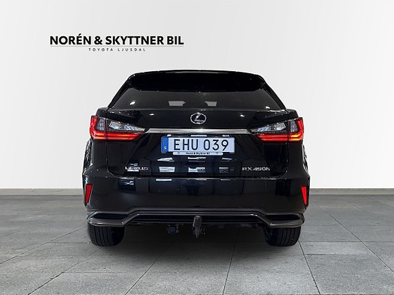 Lexus RX450h 4 of 10