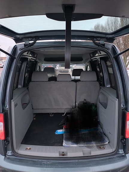 Volkswagen Caddy 4 of 4