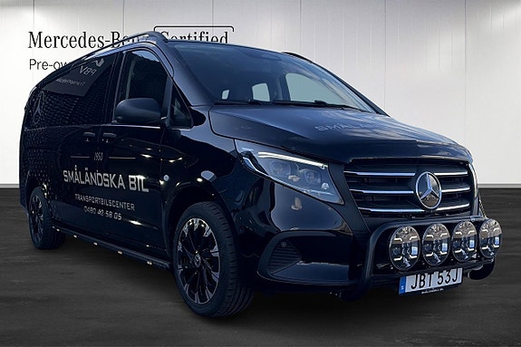 Mercedes-Benz Vito 119 2 of 13