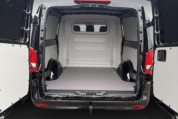 Mercedes-Benz Vito 119 14 of 14