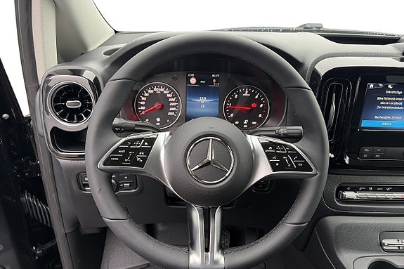 Mercedes-Benz Vito 119 7 of 14