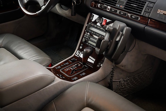Mercedes-Benz CL600 23 of 28
