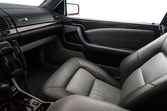 Mercedes-Benz CL600 18 of 28
