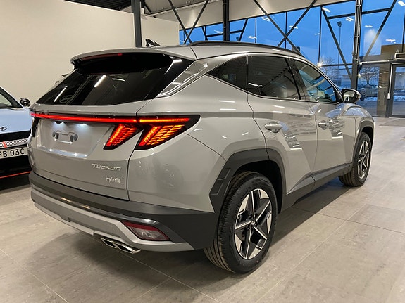 Hyundai Tucson 4 of 21