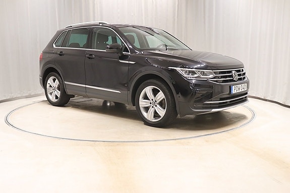 Volkswagen Tiguan 3 of 5