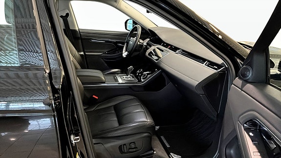 Land Rover Range Rover Evoque 3 of 5