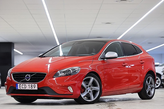 Volvo V40 3 of 20