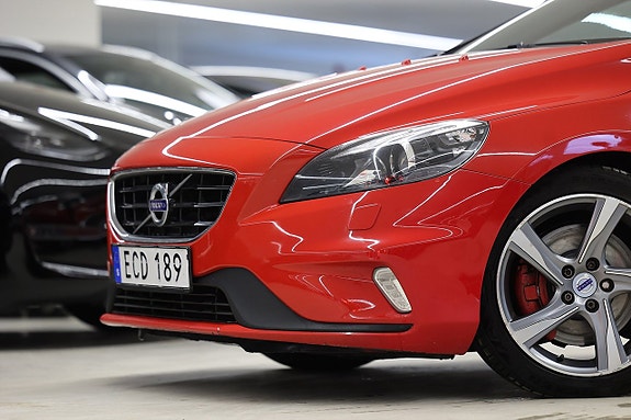 Volvo V40 4 of 20