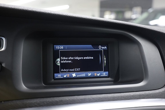 Volvo V40 17 of 20