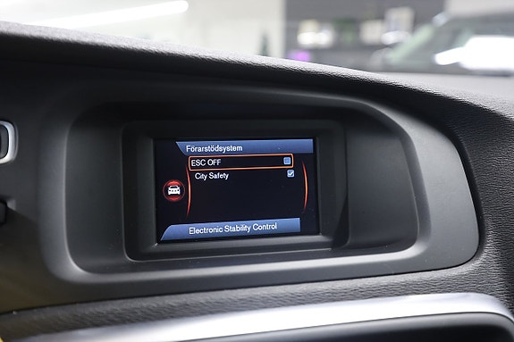 Volvo V40 19 of 20