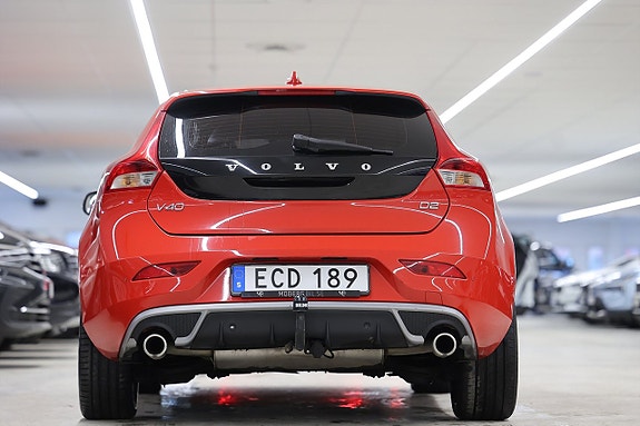 Volvo V40 8 of 20