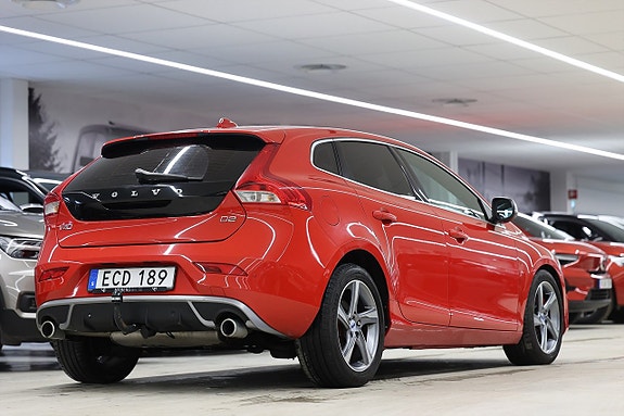 Volvo V40 7 of 20