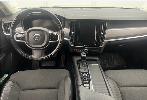Volvo V90 3 of 6