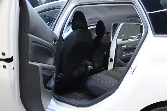Peugeot 308 11 of 26