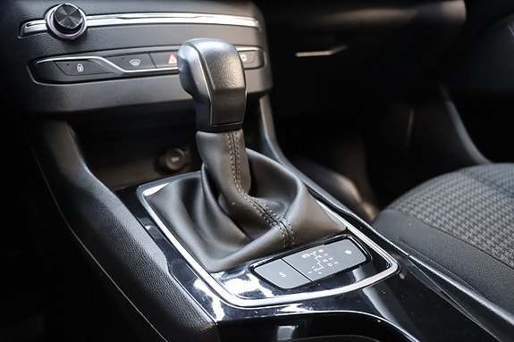 Peugeot 308 20 of 26
