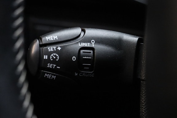 Peugeot 308 26 of 26