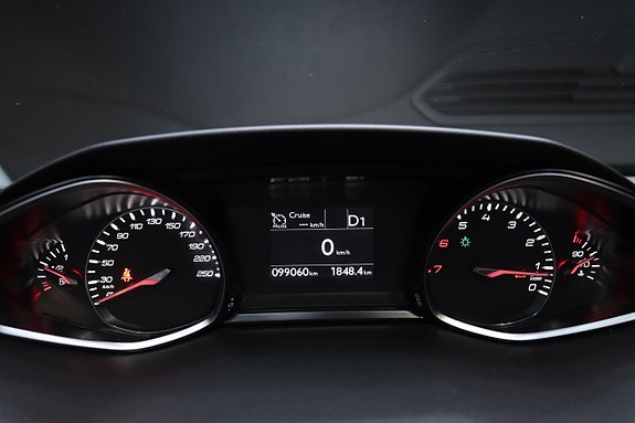 Peugeot 308 24 of 26