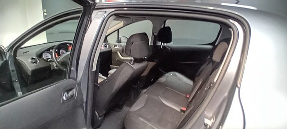 Peugeot 308 7 of 7