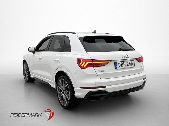 Audi Q3 6 of 30