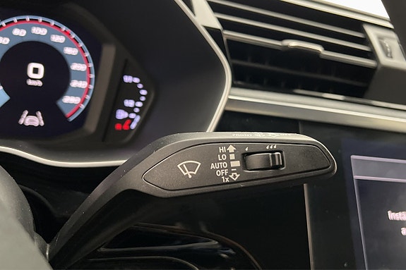 Audi Q3 16 of 30