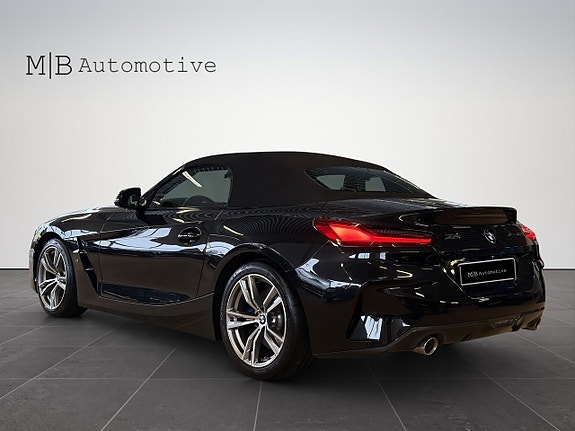 BMW Z4 4 of 5