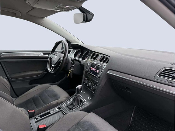 Volkswagen Golf Alltrack 19 of 20