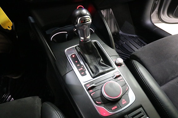 Audi A3 10 of 16