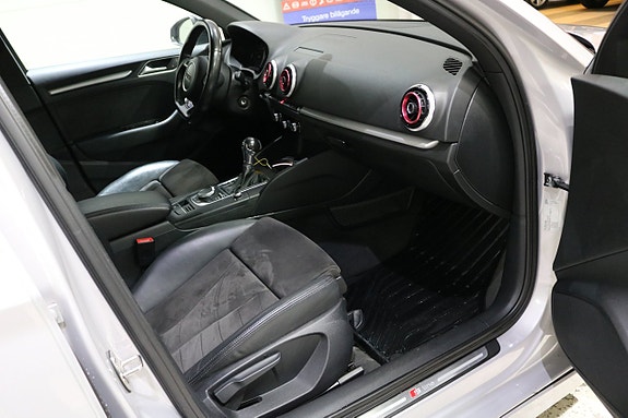 Audi A3 14 of 16