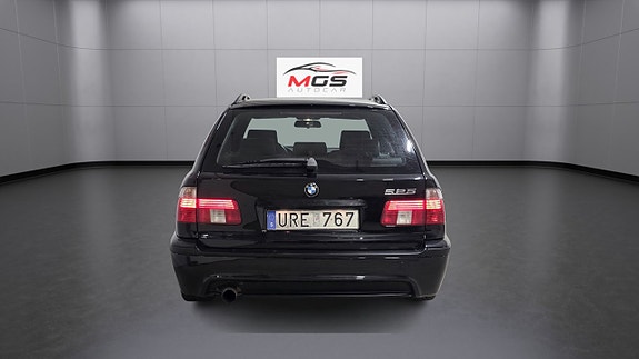 BMW 525 7 of 25