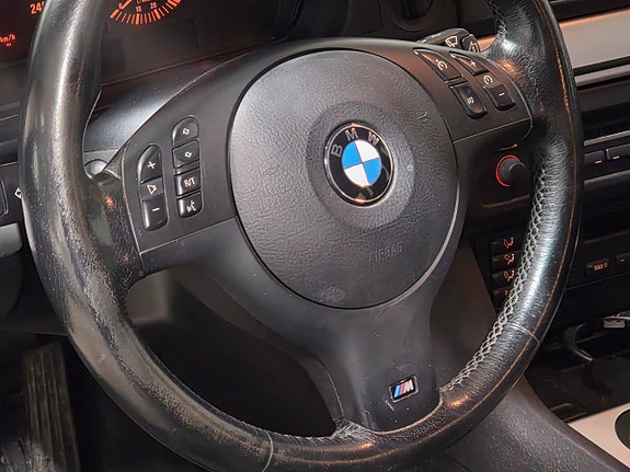 BMW 525 18 of 25