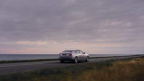 Volvo ES90 9 of 15