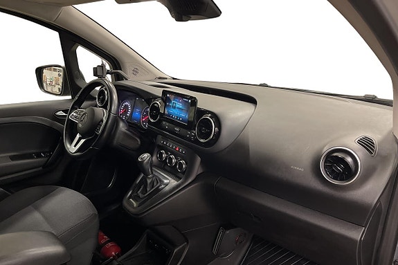 Mercedes-Benz Citan Tourer 9 of 26