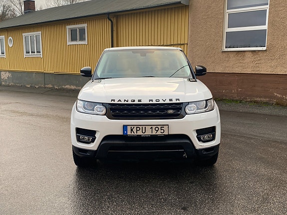 Land Rover Range Rover Sport 6 of 23