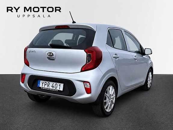 Kia Picanto 5 of 19