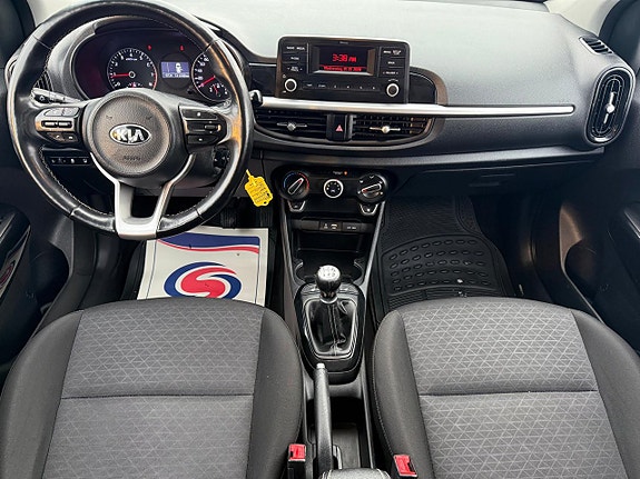 Kia Picanto 11 of 19