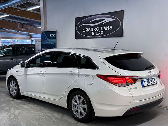 Hyundai i40 4 of 17